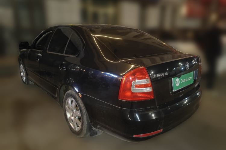 Used Skoda Octavia 2015 Classic Model 1.6L Manual Eado Version
