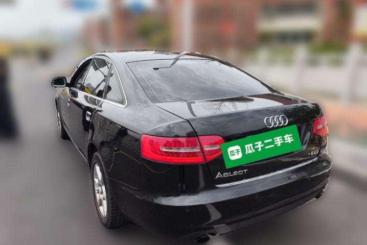 Used Audi A6L 2011 2.0 TFSI automatic Comfort trim
