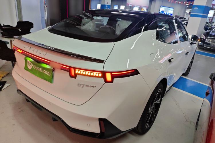 Used Lynk & Co 07 2024 EM-P 126 Long-Range Halo