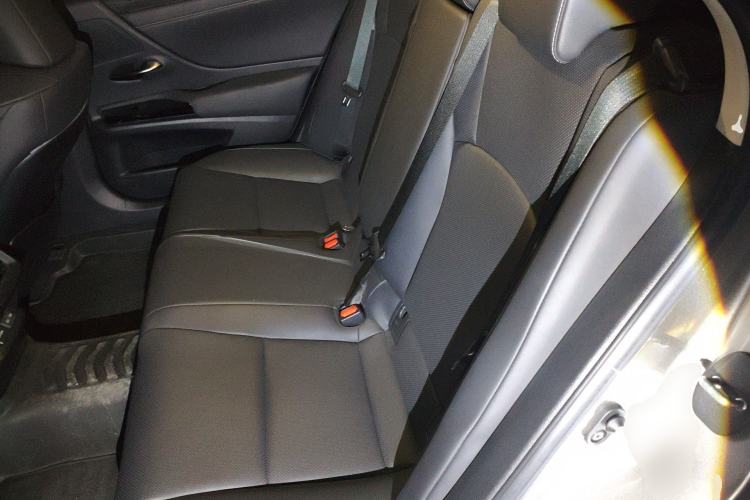 Used Lexus ES 2022 200 Excellence Edition
