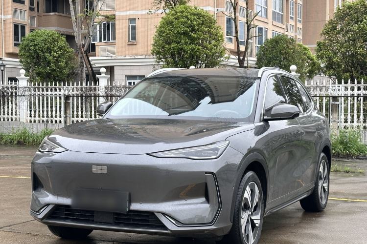 Used Geely Galaxy E5 2024 530km Starship Edition Front Left 45 Deg