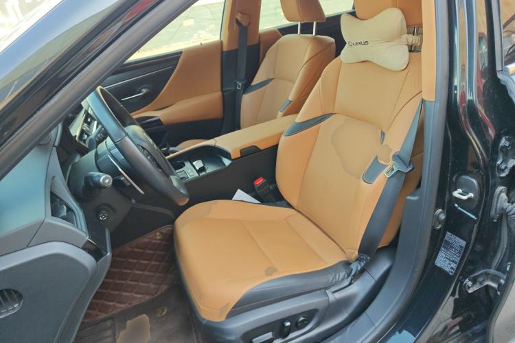 Used Lexus ES 2022 200 Excellence Edition
