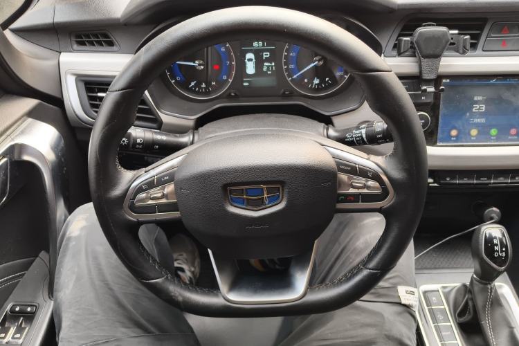 Used Geely Auto Vision X3 2019 Upgraded Model 1.5L CVT Elite Version
