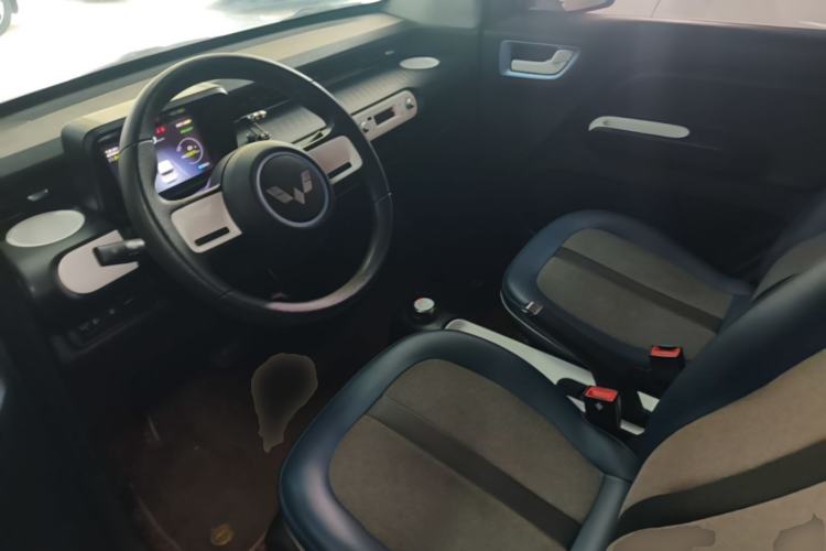 Used Wuling Hongguang MINIEV 2022 GAMEBOY 300km Enthusiast Model with Lithium Iron Phosphate
