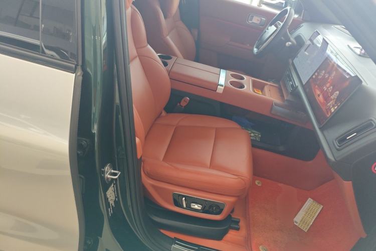Used Li Auto L9 2022 Max model Right Front Seat