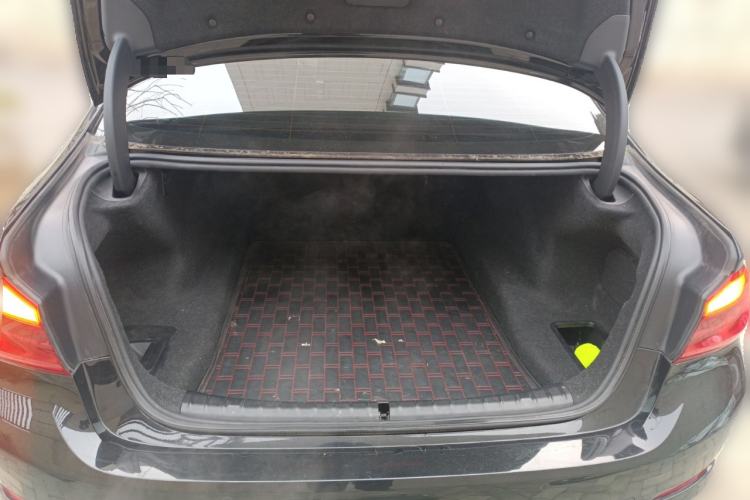 Used BMW 5 Series 2020 530Li Luxury Edition Premium Package Trunk