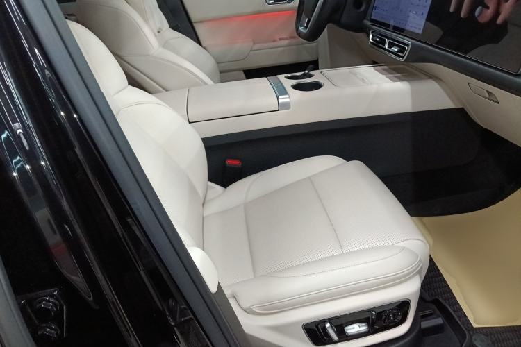 Used Li Auto L7 2023 Max model Right Front Seat