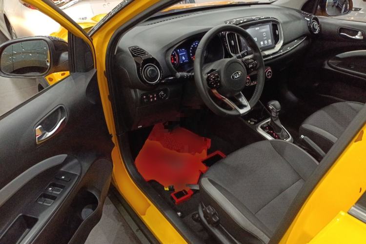 Used Kia kx1 Stonic 2019 1.4L Automatic Fun Edition China VI Driver Seat