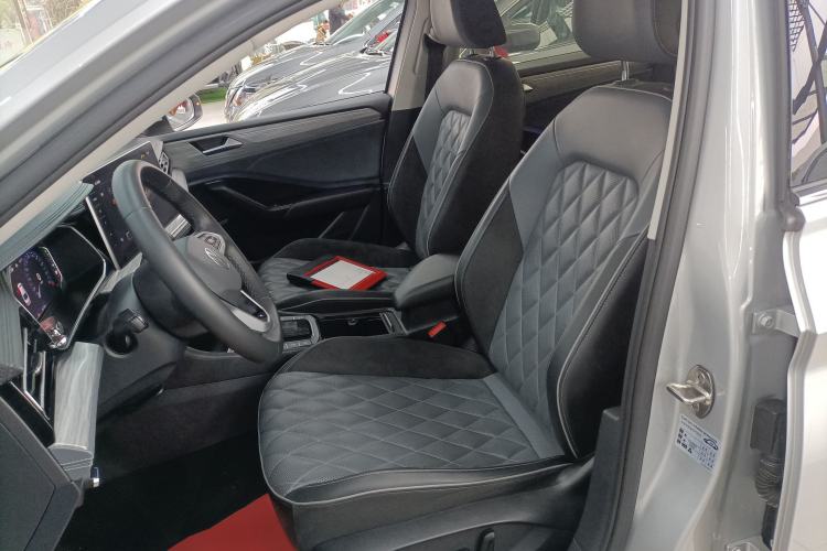 Used Volkswagen Sagitar 2023 300TSI DSG Excellence Edition