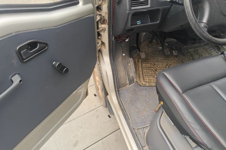 Used Wuling Zhiguang 2013 1.0L Practical Version