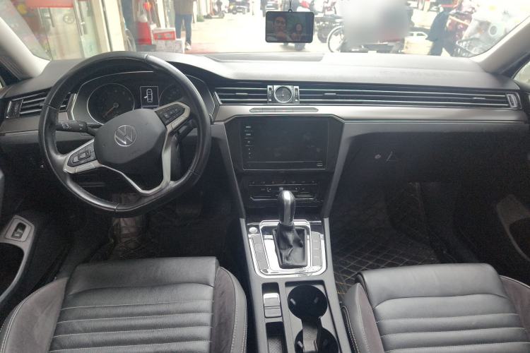 Used Volkswagen Magotan 2020 330TSI DSG Leading Model
