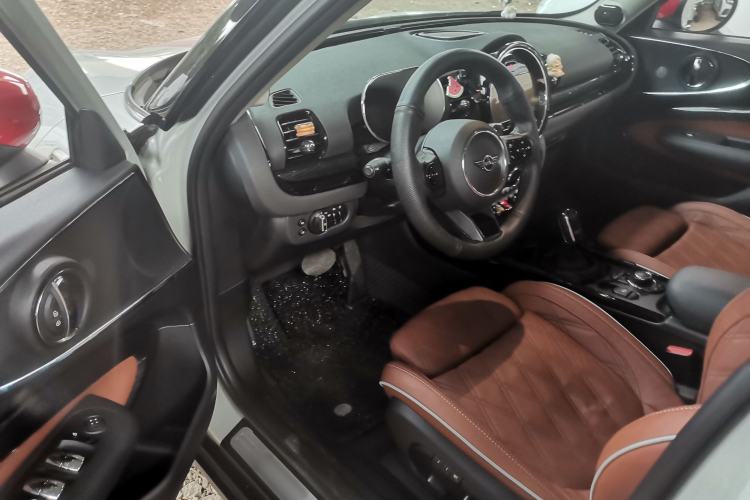 Used MINI Clubman 2022 2.0T COOPER S Interior 3