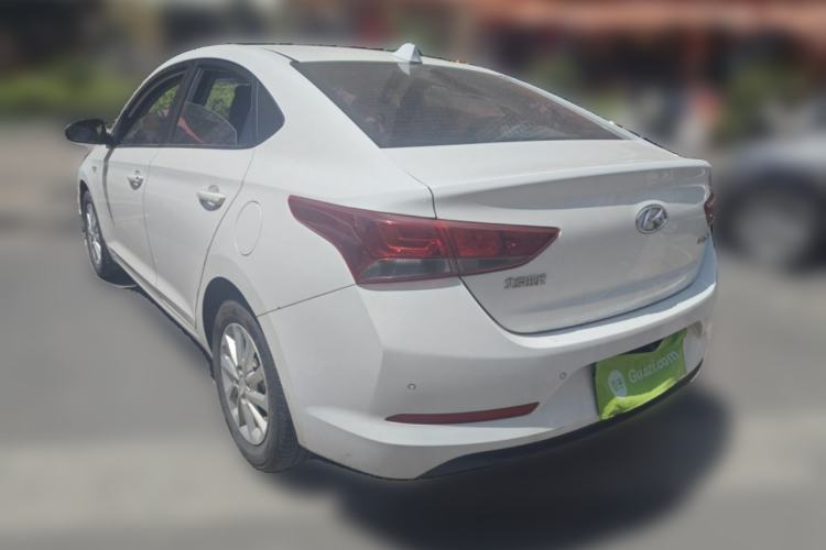 Used Hyundai Verna (new generation) 2016 1.4L Manual Cool Edition GLS Rear Left 45 Deg