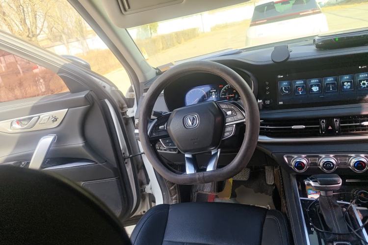 Used CHANGAN CS95 2019 2.0T Four-Wheel Drive Luxury Version