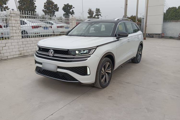 Used Volkswagen Tavendor 2024 380TSI All-Wheel Drive R-Line Cruise Edition