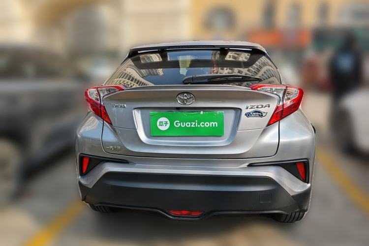 Used Toyota IZOA 2018 2.0L Yichi Version China VI Standard