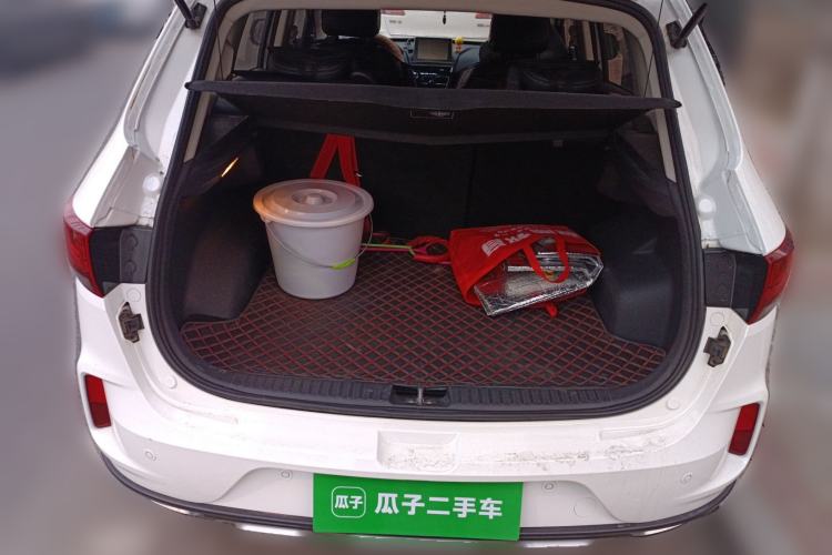 Used Bestune X40 2019 1.6L Automatic Luxury Edition China VI Trunk