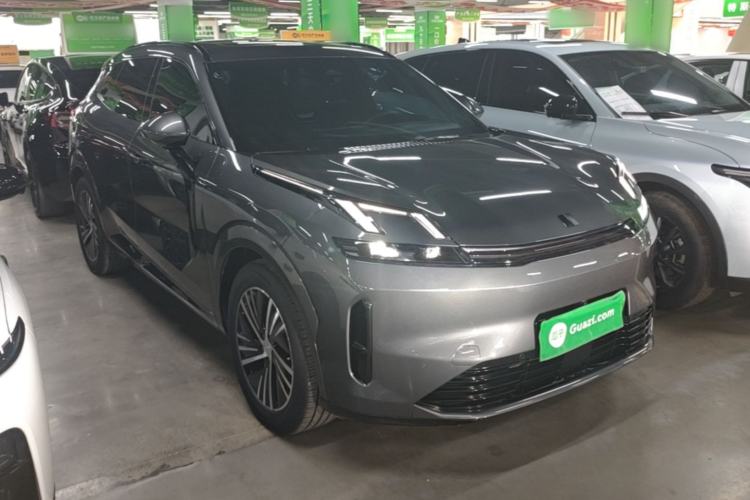 Used Lynk & Co 08 EM-P 2025 120km Long-Range Plus