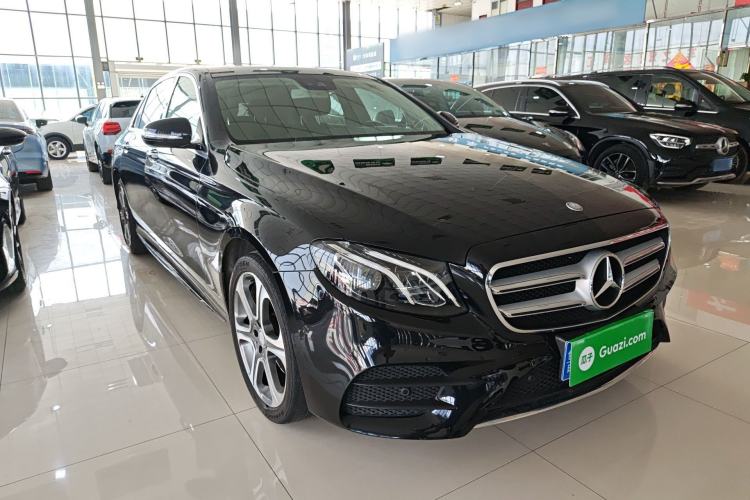 Used Mercedes-Benz E-Class 2016 E 300 L Sporty and Stylish Model