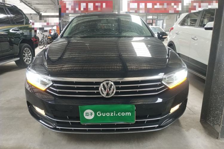Used Volkswagen Magotan 2019 330TSI DSG Leading Edition China V Standard Front