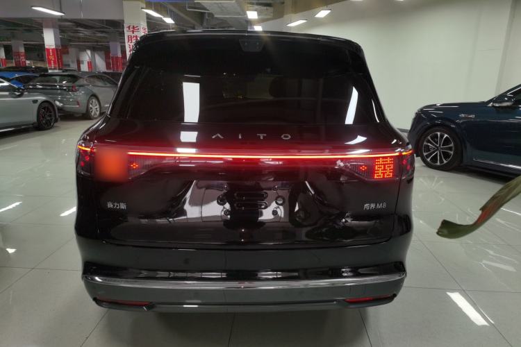 Used Hima AITO M8 2025 Extended-Range Max+ Version 53.4 kWh 6-Seater Edition
