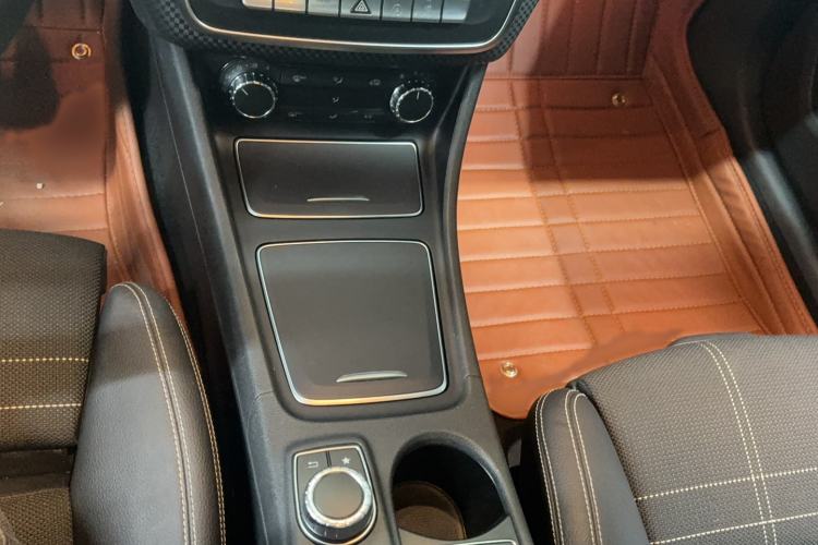 Used Mercedes-Benz A-Class (Import) 2016 A 200 Fashion Model