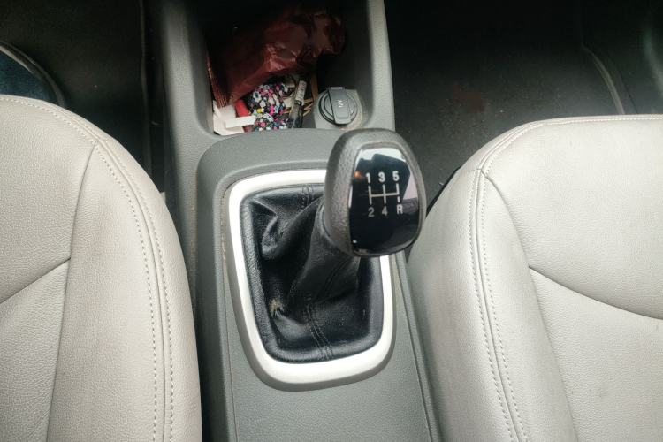 Used Chevrolet Sail 2015 Sail 3 1.5L Manual with Ideal Sunroof Edition