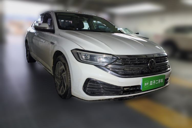 Used Volkswagen Sagitar 2023 280TSI DSG Excellence Plus Edition Front Right 45 Deg