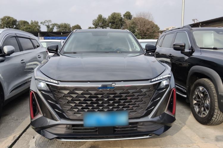 Used CHANGAN OSHAN Z6 2023 Blue Whale 1.5T DCT Smart-Led City Edition Exterior 1