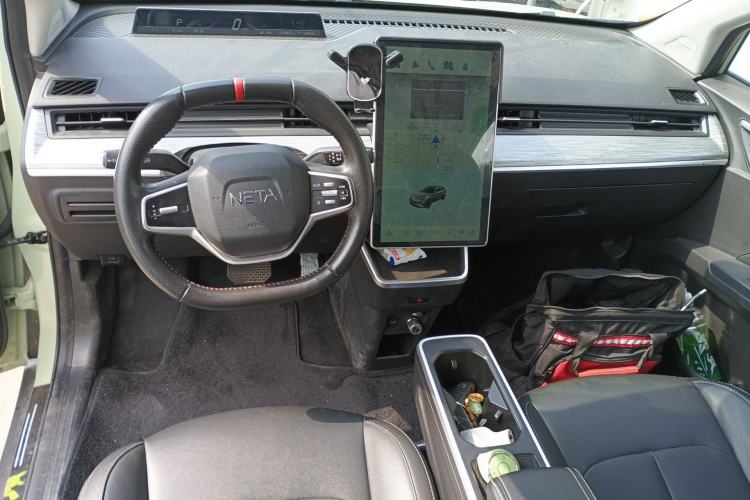 Used NETA V 2022 Chao 400 Lite Center Console