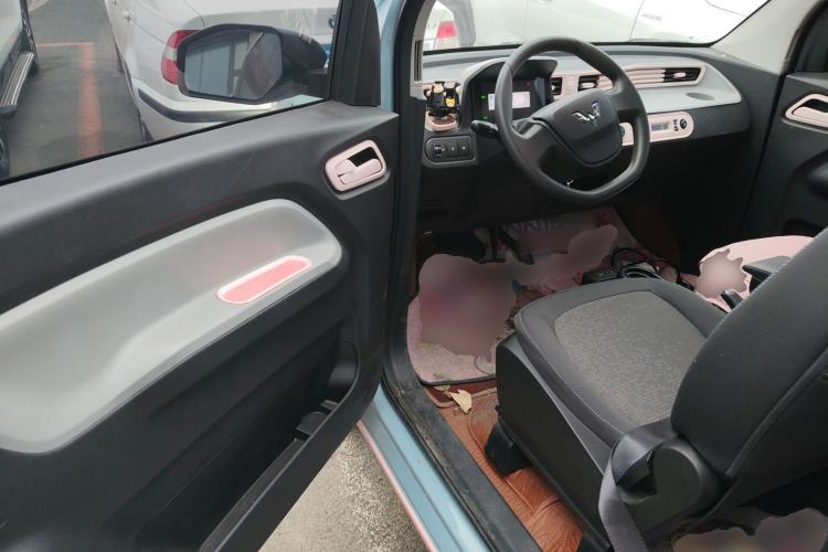 Used Wuling Hongguang MINIEV 2022 Easy Version Lithium-NMC
