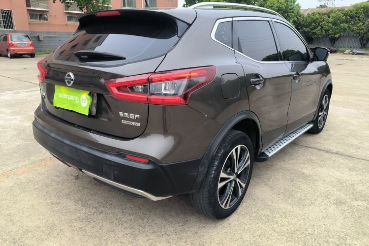 Used Nissan Qashqai 2019 2.0L CVT Luxury Edition Rear Right 45 Deg