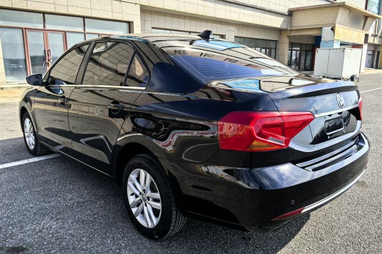 Used Volkswagen Jetta 2019 Dream Edition 1.5L Manual Fashion Version Exterior 10