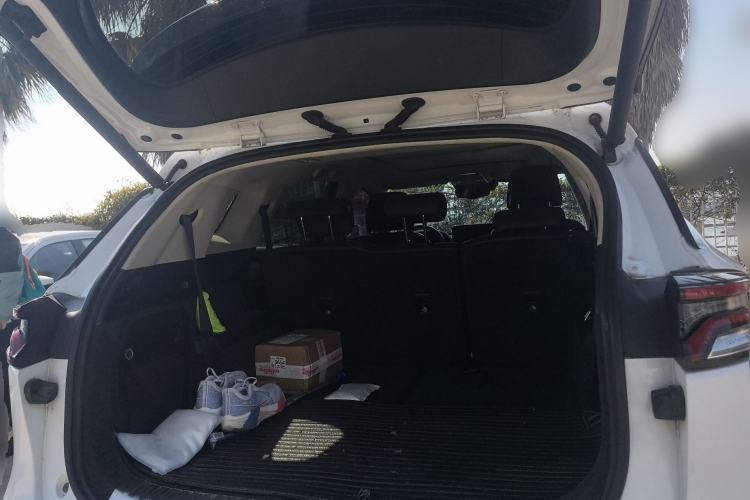 Used BYD Tang New Energy 2018 DM 2.0T All-Wheel Drive Smart Connect Innovation Model 5 Seats China V Emission Standard