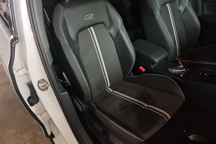 Used Volkswagen Golf 2021 280TSI DSG R-Line Right Front Seat