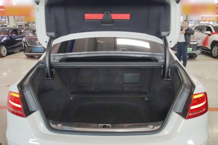 Used Audi A8 2013 A8L 45 TFSI quattro Luxury Model