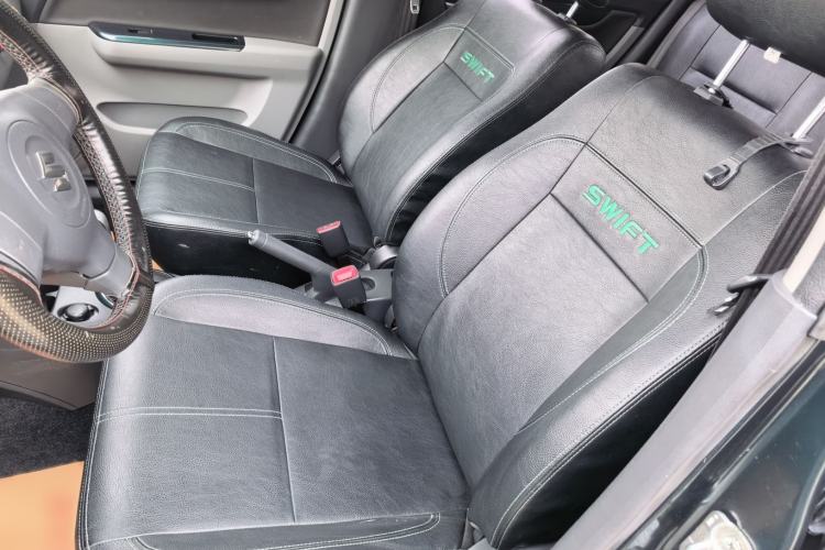 Used Suzuki Swift 2016 1.5L Automatic Fashionable Coolplay Edition Left Front Seat