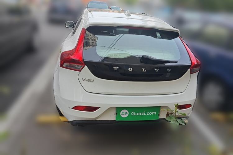 Used Volvo V40 2013 2.0T Zhiya Edition