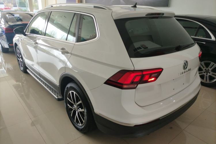 Used Volkswagen Tiguan L 2017 330TSI Automatic Two-Wheel Drive Luxury Edition
