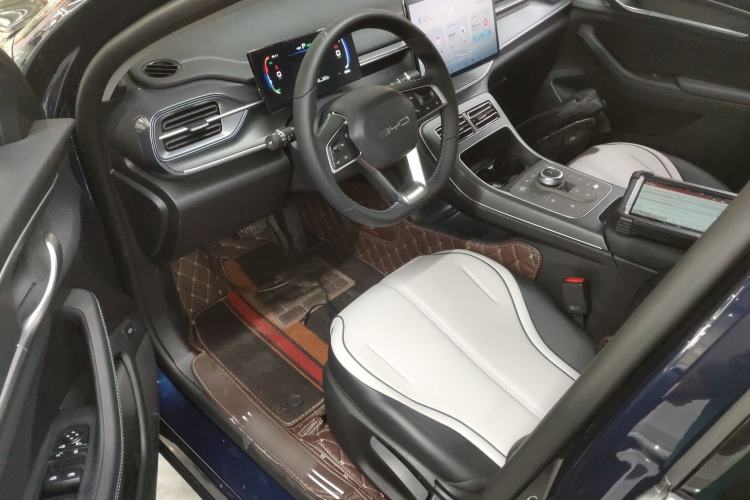 Used BYD Destroyer 05 2024 HONOR Edition DM-i 55KM Luxury Model