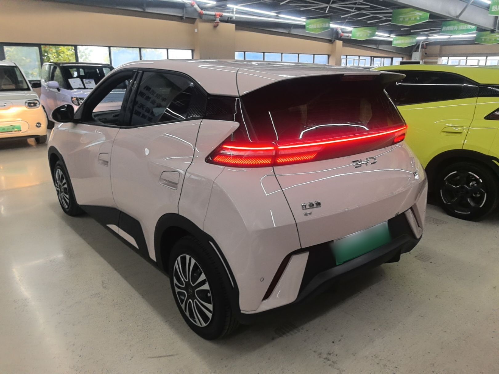BYD Seagull 2025 305km Active Version — снимка 4