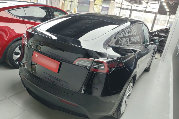 Used Tesla Model Y 2022 Rear-Wheel-Drive Version
