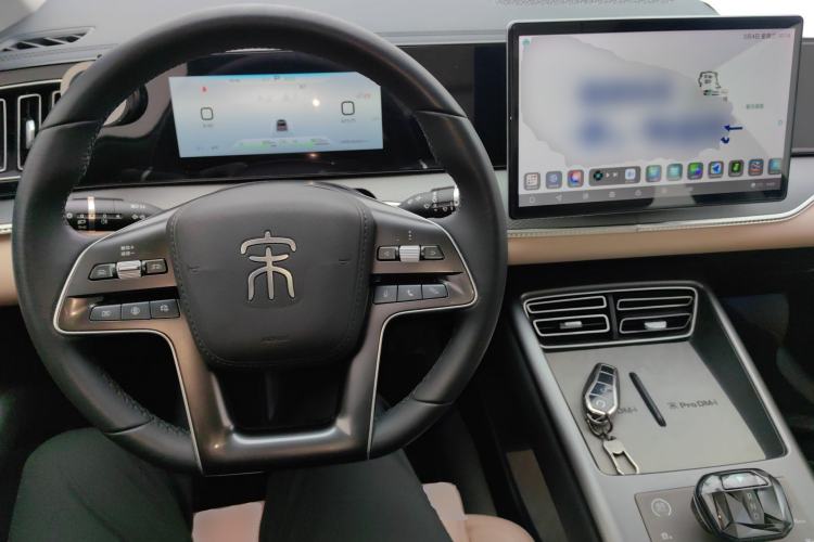 Used BYD Song Pro New Energy 2024 HONOR Edition DM-i 71KM Beyond Model
