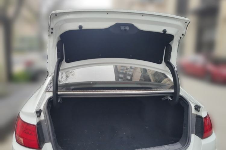 Used Geely Auto Emgrand GL 2019 1.4T CVT Elite Smart Edition Trunk