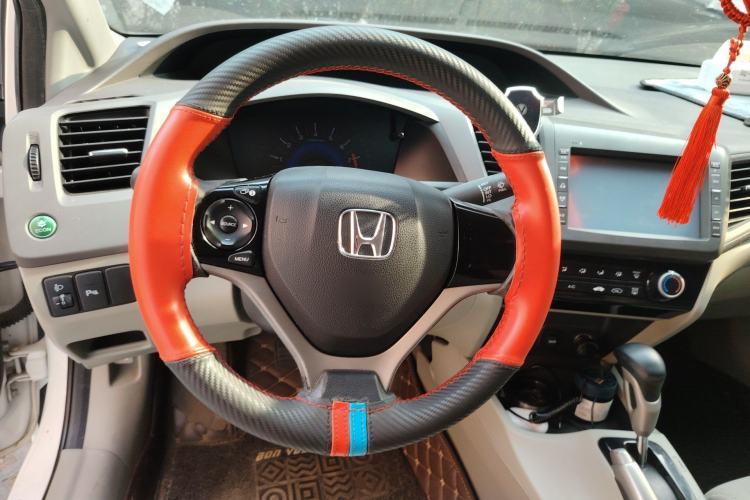 Used Honda Civic 2013 10th Anniversary 1.8L Automatic Comfort Version Steering Wheel