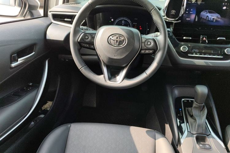 Used Toyota Corolla 2024 1.8L Smart Electric Hybrid Dual-Engine Elite Edition Steering Wheel