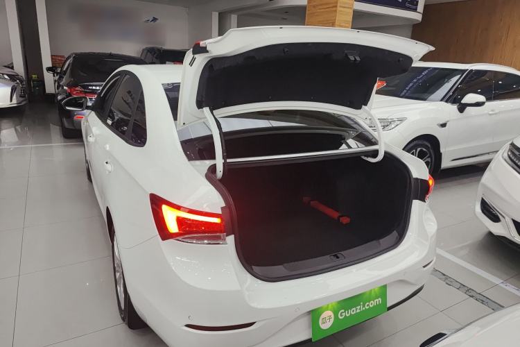 Used Buick GT 2021 Revised Version Flagship 1.5L Automatic Elite Edition Trunk