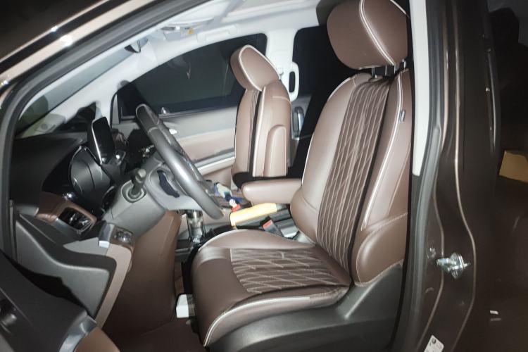 Used Buick GL8 2021 Land Cruiser Executive Class 652T Luxury Model Left Front Seat