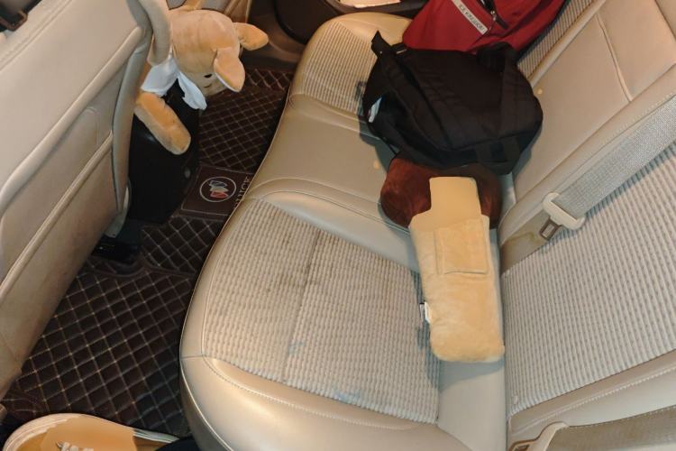 Used Buick Regal 2014 2.0L Leading Fashion Edition Left Rear Seat