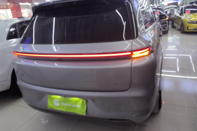 Used Li Auto L8 2023 Max model
